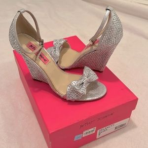 Silver Rhinestone bow stud Betsey Johnson heels/wedge